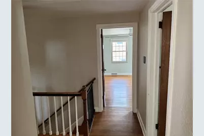 633 Crystal Dr, Pittsburgh, PA 15228 - Photo 17