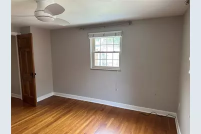 633 Crystal Dr, Pittsburgh, PA 15228 - Photo 27