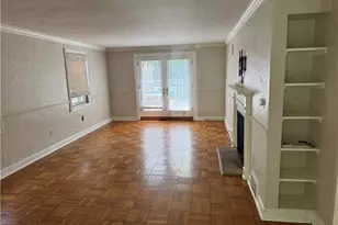 633 Crystal Dr, Pittsburgh, PA 15228 - Photo 3