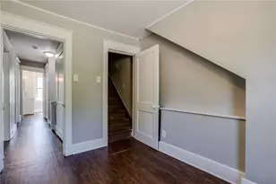 2401 Maple Ave, Pittsburgh, PA 15214 - Photo 13
