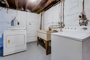 2401 Maple Ave, Pittsburgh, PA 15214 - Photo 39