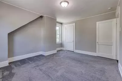 2401 Maple Ave, Pittsburgh, PA 15214 - Photo 9