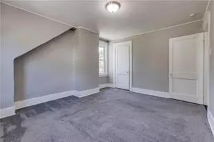 2401 Maple Ave, Pittsburgh, PA 15214 - Photo 9