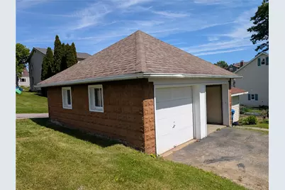 109 S 5th St, Youngwood, PA 15697 - Photo 7