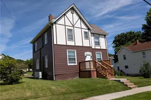 109 S 5th St, Youngwood, PA 15697 - Photo 3