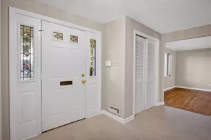 1155 Folkstone Dr, Pittsburgh, PA 15243 - Photo 3