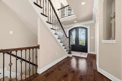 311 Cambridge Drive, Adams Township, PA 16046 - Photo 3