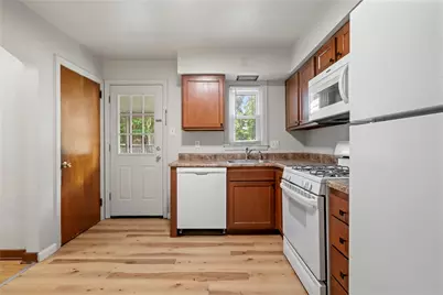 3377 W Prospect Ave, Pittsburgh, PA 15205 - Photo 5