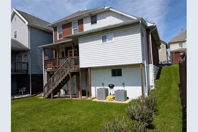 32 S 3rd St, Youngwood, PA 15697 - Photo 9