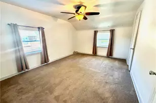 1516 Kansas Ave, White Oak, PA 15131 - Photo 9