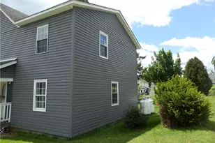 22 4th St, Shade Township, PA 15924 - Photo 3