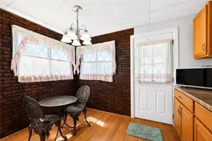 5210 Celia Pl, Friendship Park, PA 15224 - Photo 9