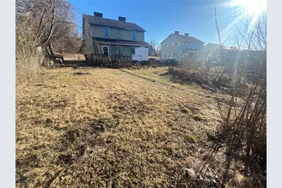 46 Main St, McClellandtown, PA 15458 - Photo 5