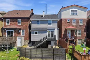 24 Beltzhoover, Pittsburgh, PA 15210 - Photo 37