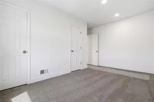 24 Beltzhoover, Pittsburgh, PA 15210 - Photo 25