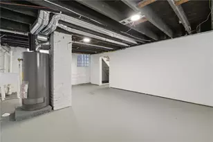 24 Beltzhoover, Pittsburgh, PA 15210 - Photo 33