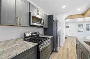 24 Beltzhoover, Pittsburgh, PA 15210 - Photo 15