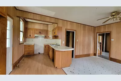658 Listie Road, Somerset Township, PA 15549 - Photo 9