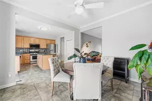 2426 Rochester Rd, Pittsburgh, PA 15143 - Photo 11
