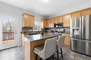 2426 Rochester Rd, Pittsburgh, PA 15143 - Photo 17