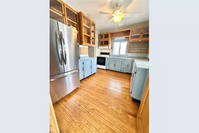 411 Saint Clair St, Latrobe, PA 15650 - Photo 13