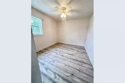 411 Saint Clair St, Latrobe, PA 15650 - Photo 35