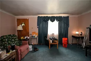 950 Tourman St, North Versailles, PA 15028 - Photo 19
