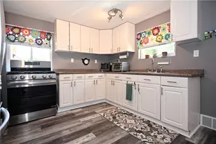 711 Memory Ln, Liberty Boro, PA 15133 - Photo 7