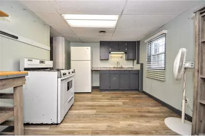 205 Locust St, Elizabeth Township-Boro, PA 15037 - Photo 15
