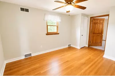 162 Columbia Dr, Pittsburgh, PA 15236 - Photo 5