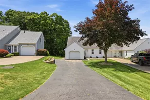 2558 Grouse Ridge, Pittsburgh, PA 15090 - Photo 3
