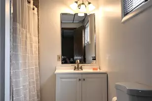1612 Harrison Ave, Jeannette, PA 15644 - Photo 9