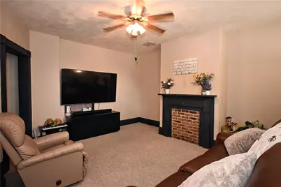 1612 Harrison Ave, Jeannette, PA 15644 - Photo 21