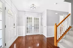 5058 Stags Leap Ln, Moon/Crescent Twp, PA 15108 - Photo 3