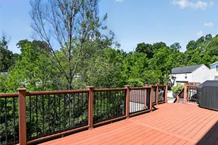 845 Emerald, Pittsburgh, PA 15068 - Photo 9