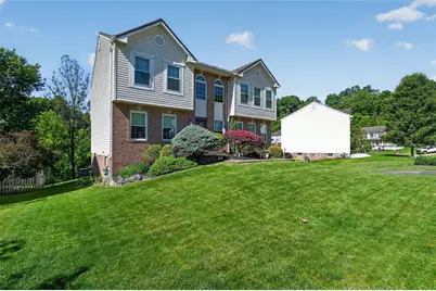 845 Emerald, Pittsburgh, PA 15068 - Photo 3