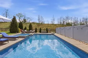 5006 Firwood Dr, Cecil, PA 15317 - Photo 3