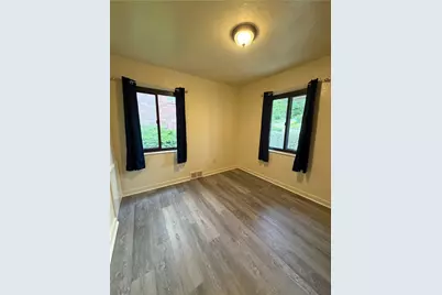 2064 Dartmore St, Pittsburgh, PA 15210 - Photo 21