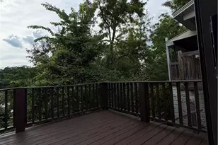 2064 Dartmore St, Pittsburgh, PA 15210 - Photo 37