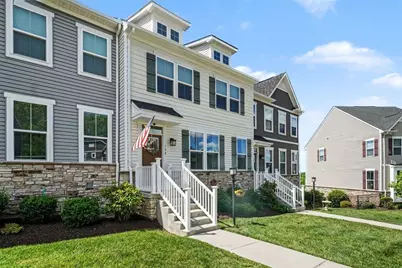 162 Moyer Hill Dr, Cranberry Township, PA 16066 - Photo 3