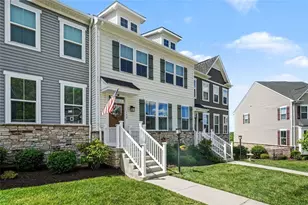 162 Moyer Hill Dr, Cranberry Township, PA 16066 - Photo 3