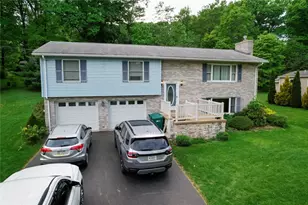 213 Cherokee Dr, Center Township, PA 16001 - Photo 1