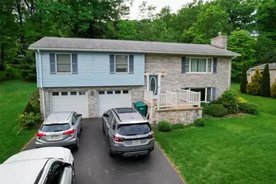 213 Cherokee Dr, Center Township, PA 16001 - Photo 1