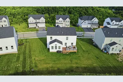 2654 Salerno Dr, Collier Township, PA 15071 - Photo 7