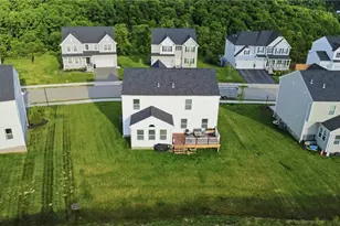 2654 Salerno Dr, Collier Township, PA 15071 - Photo 7