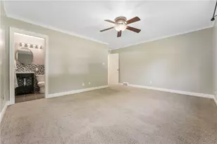 6 Old Farm Rd, Rosslyn Farms, PA 15106 - Photo 17