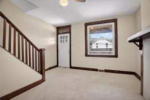 2831 Louisiana Ave, Pittsburgh, PA 15216 - Photo 9