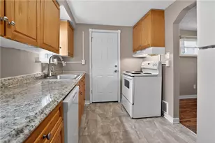 3610 Kaufmann Ave, Pittsburgh, PA 15227 - Photo 11
