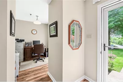 208 Meadowview Dr, Canonsburg, PA 15317 - Photo 5
