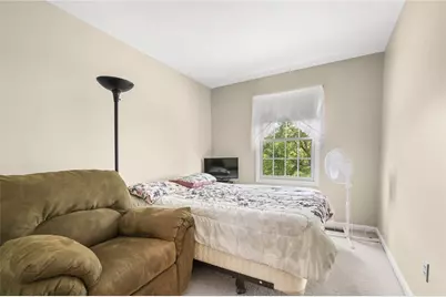 208 Meadowview Dr, Canonsburg, PA 15317 - Photo 25